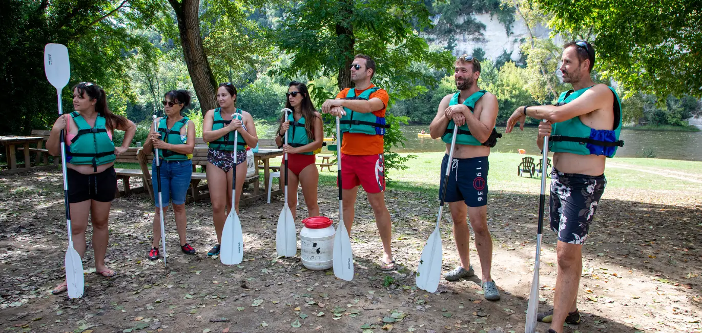 Balade canoe entre falaises et nature montignac